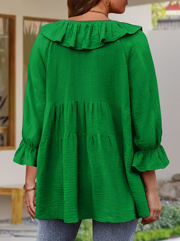 Garbine – Elegancka Bluzka z Falbaną Przy Szyi