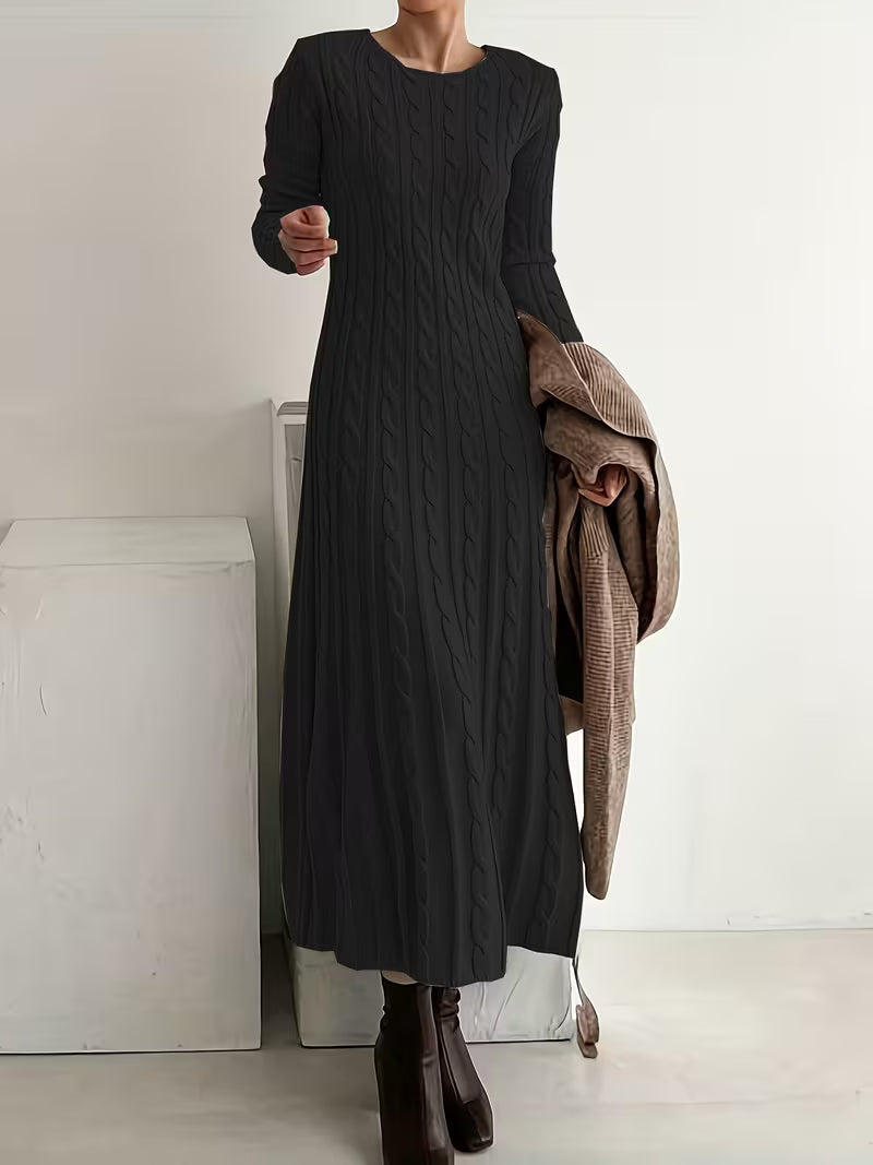Nirelle – Elegancka Długa Sukienka