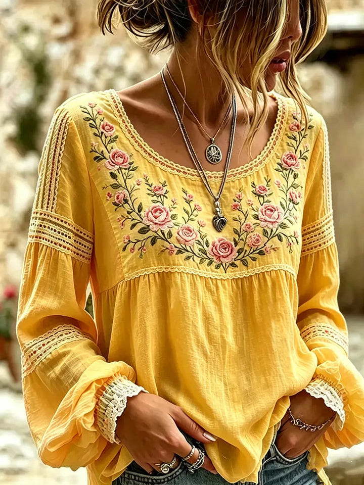 Esraa - Lniana Bluzka Z Haftowanym Kwiatowym Wykończeniem Przy Szyi