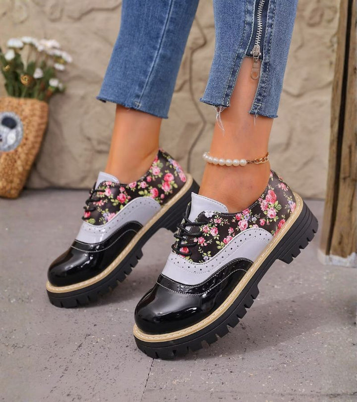 Kiela - Sapatos Oxford Com Padrão Floral E Sola Com Saliências Grossas