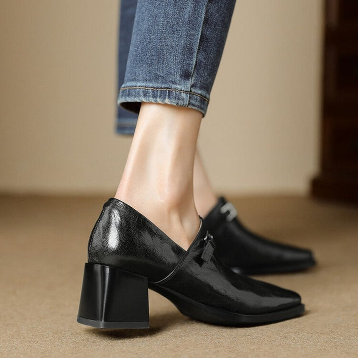 Misha – Eleganckie Skórzane Mokasyny Na Obcasie