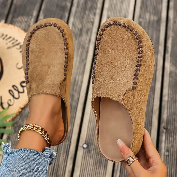 Lidja – Skórzane Klapki w Stylu Vintage