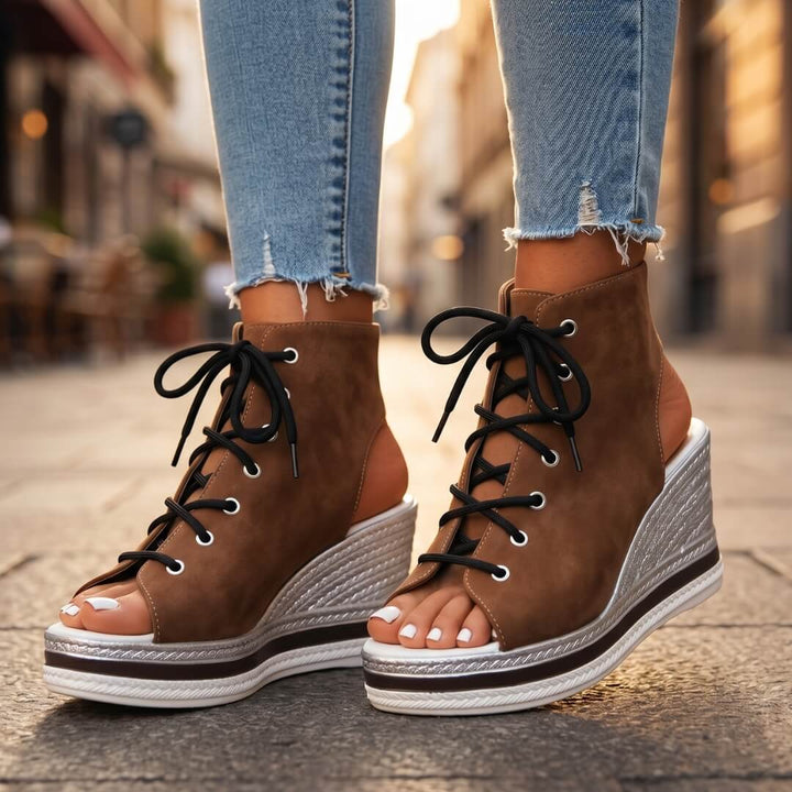 Kanya – Eleganckie Sandały na Koturnie