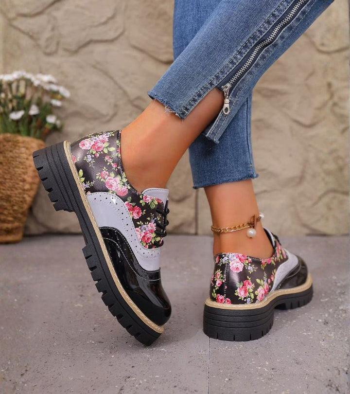 Kiela - Sapatos Oxford Com Padrão Floral E Sola Com Saliências Grossas