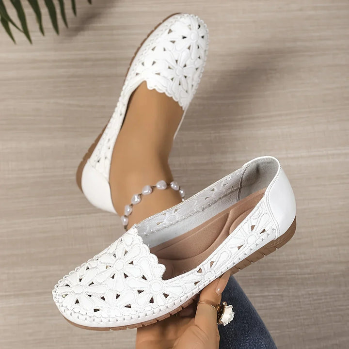 Inessa – Modne buty Ortopedyczne z Wycięciami