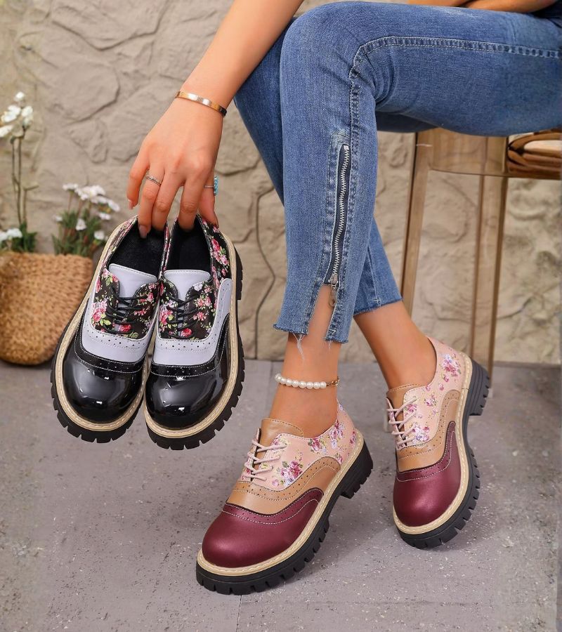 Kiela - Sapatos Oxford Com Padrão Floral E Sola Com Saliências Grossas