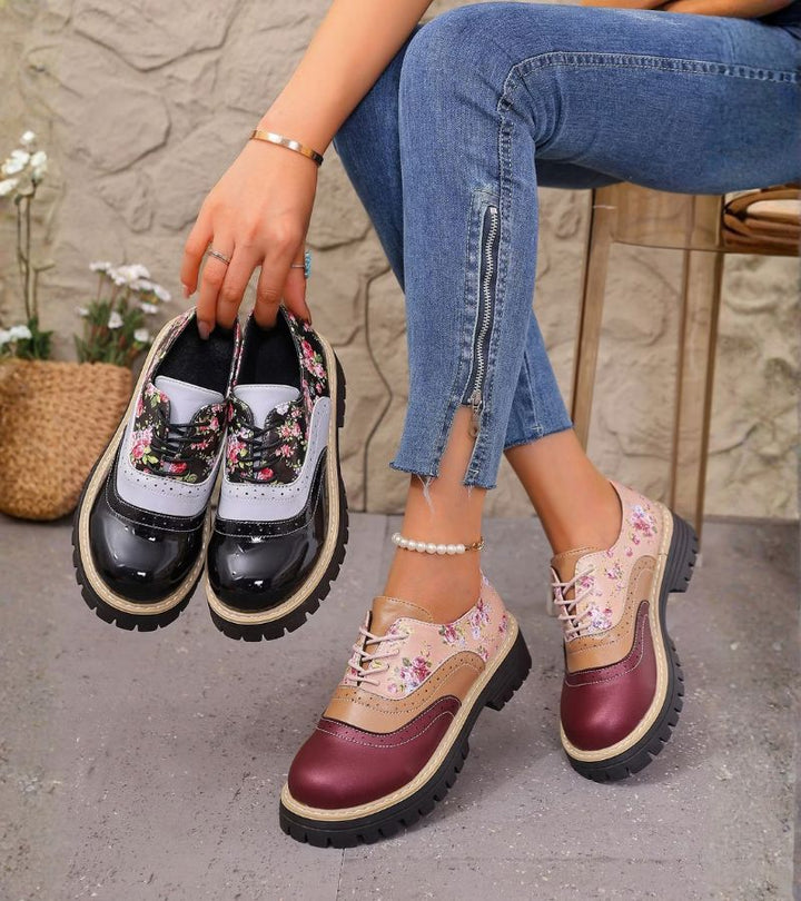 Kiela - Sapatos Oxford Com Padrão Floral E Sola Com Saliências Grossas