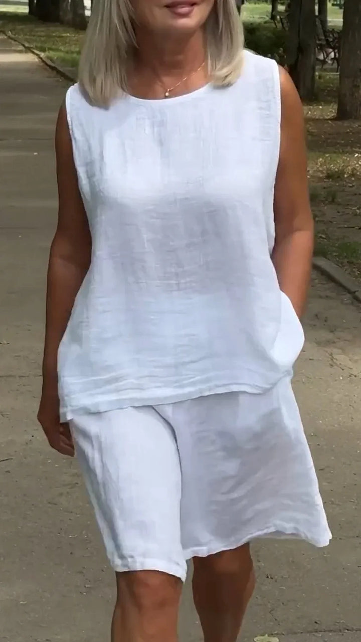 Jileana – Przewiewna Bluzka Bez Rękawów i Luźne Szorty