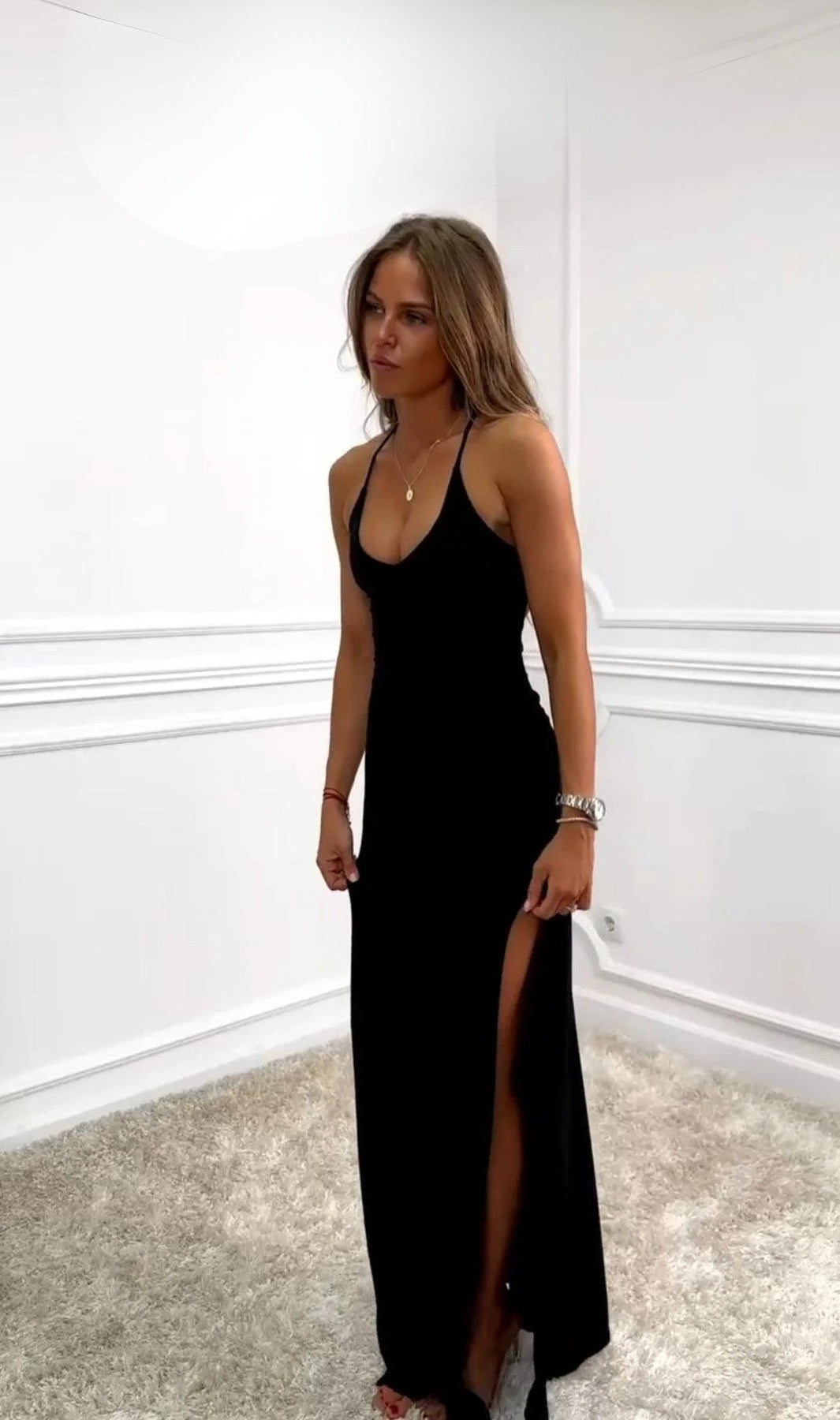 Nilessa – Elegancka Sukienka Maxi Bez Rękawów