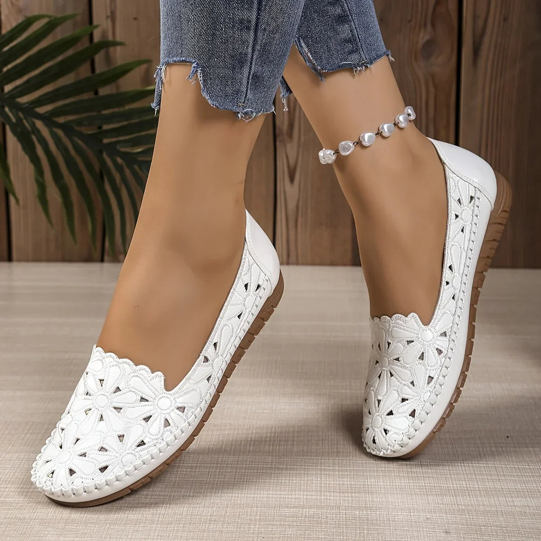 Inessa – Modne buty Ortopedyczne z Wycięciami