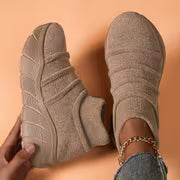 Mariyam – Trampki Typu „Slip-on” z Grubą Podeszwą