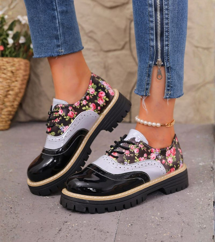 Kiela - Sapatos Oxford Com Padrão Floral E Sola Com Saliências Grossas