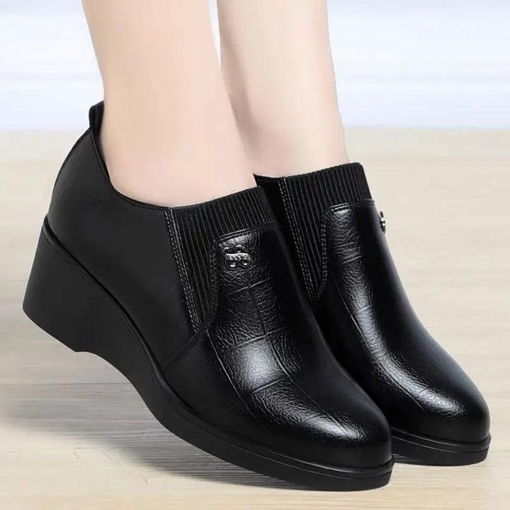 Cyntia - Skórzane Buty Ortopedyczne Na Koturnie