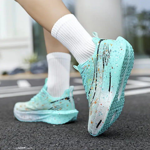 Ewout – Buty z Podeszwami z Włókna Węglowego