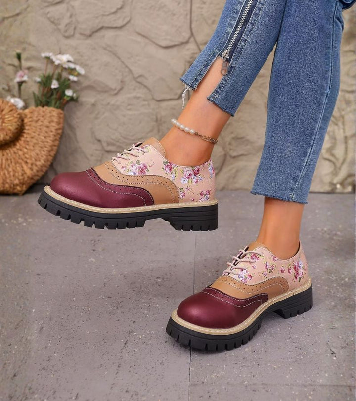 Kiela - Sapatos Oxford Com Padrão Floral E Sola Com Saliências Grossas