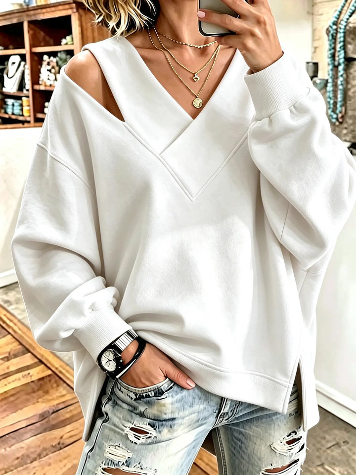 Kirstan – Elegancka Bluza Oversize z Wycięciem i Dekoltem w Kształcie Litery V