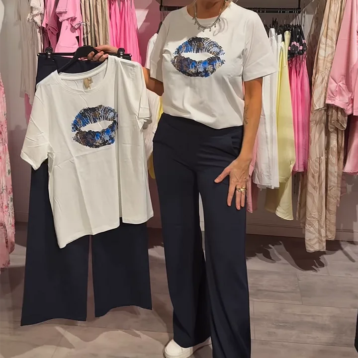 Lynnia – Zestaw z Bluzką i Spodniami w Nadruk