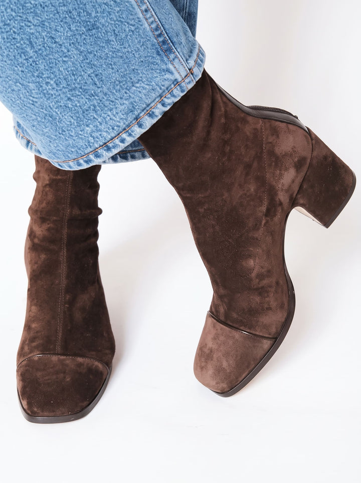 Honia – Eleganckie Botki