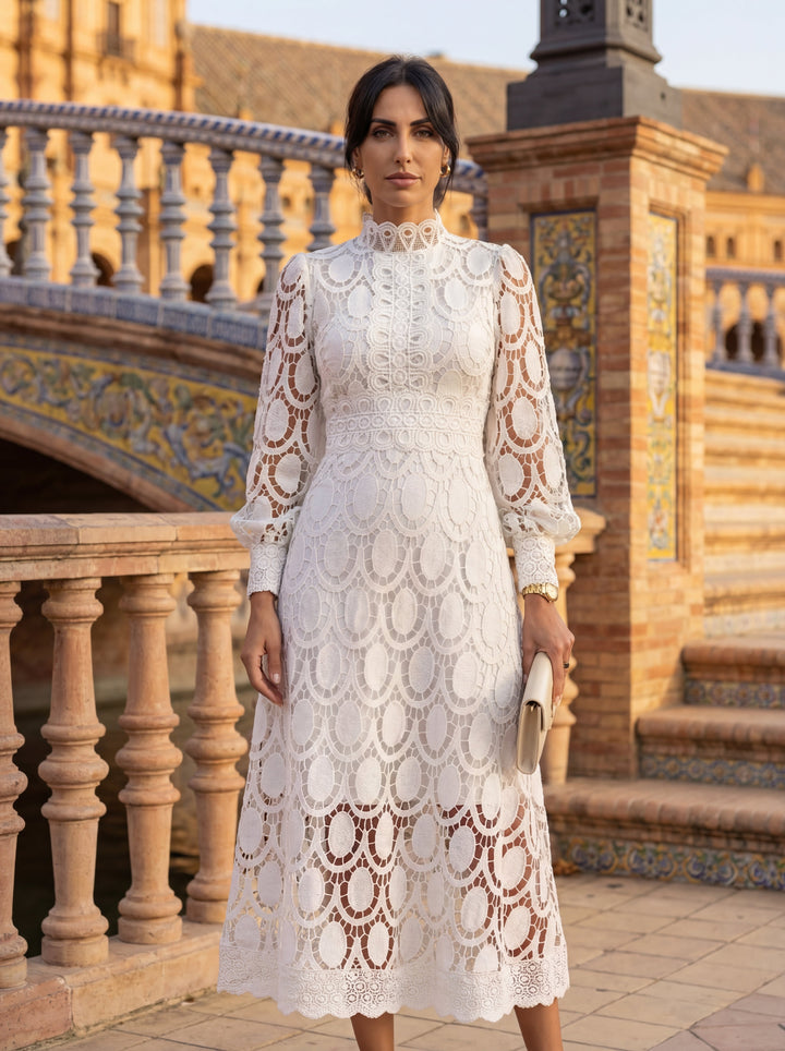 Maelle - Elegancka Sukienka Z Koronką I Długimi Rękawami
