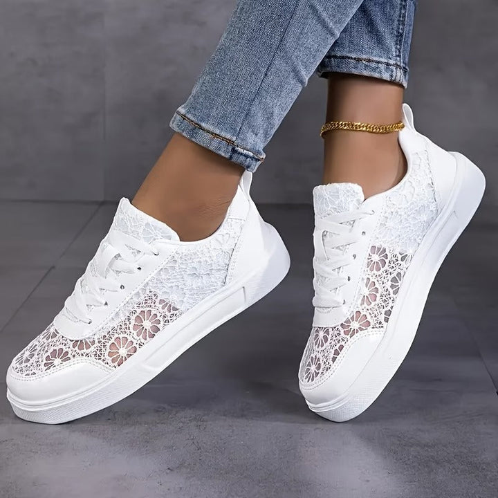 Alessa - Eleganckie Koronkowe Trampki