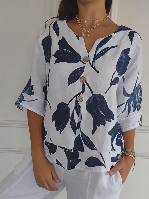 Despoina – Elegancka Bluzka w Kwiatowy Wzór z Guzikami