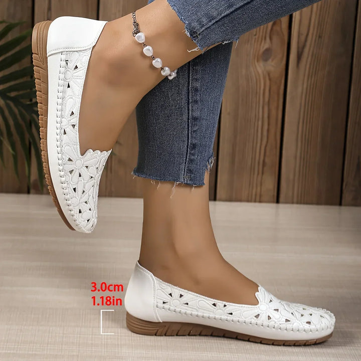 Inessa – Modne buty Ortopedyczne z Wycięciami