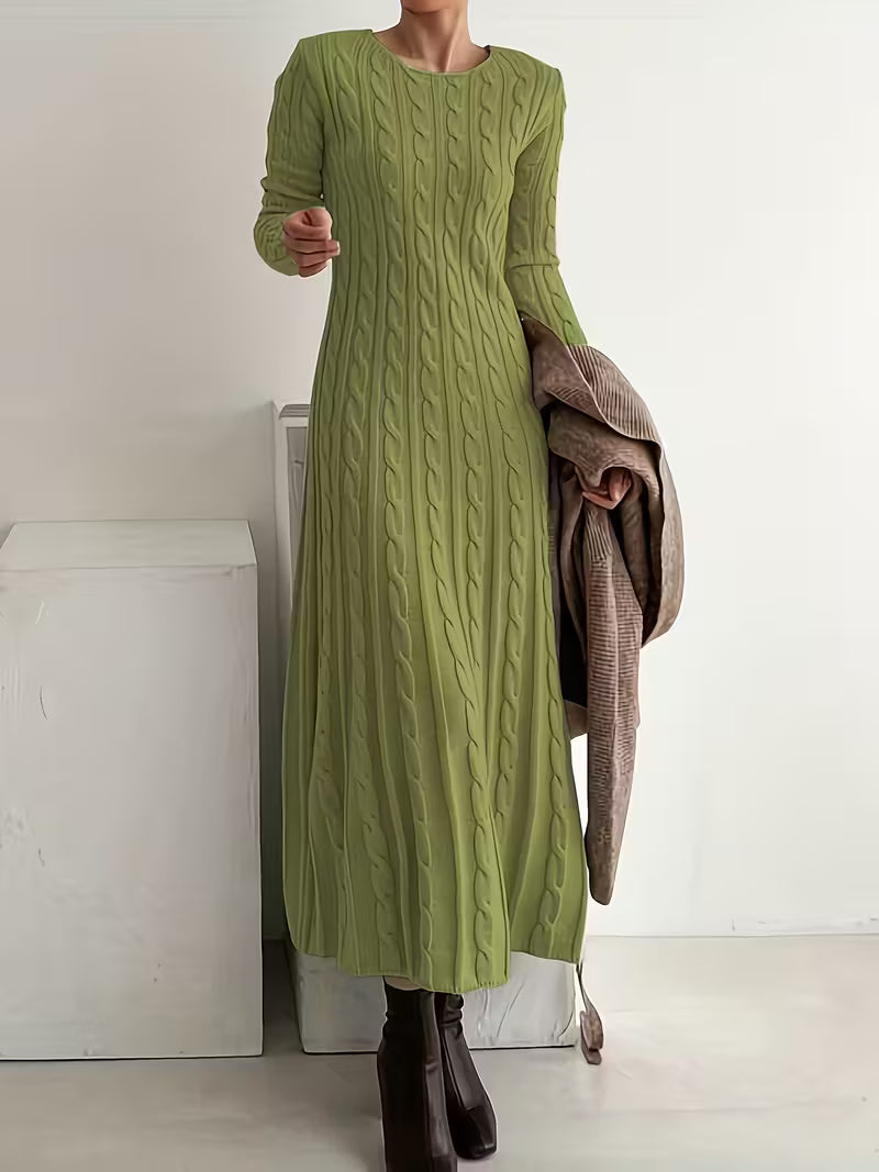 Nirelle – Elegancka Długa Sukienka
