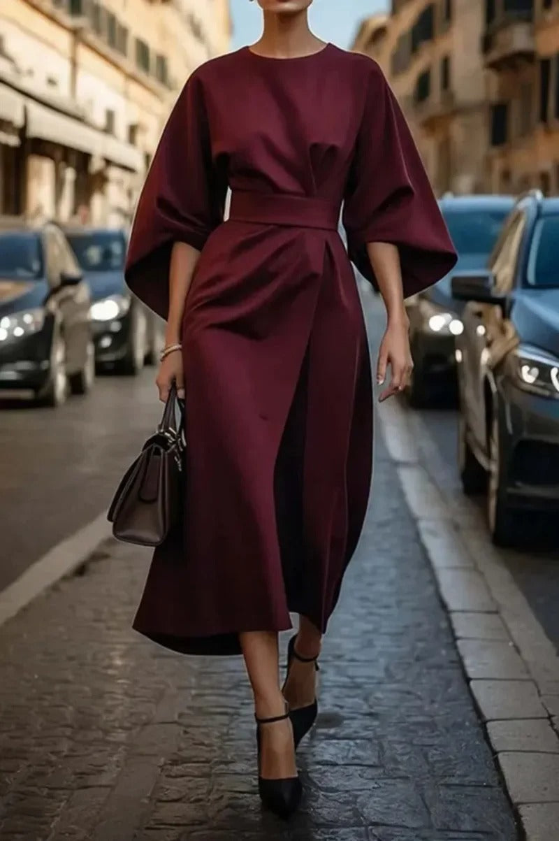 Rita - Elegancka Sukienka z Rękawkami i Paskiem