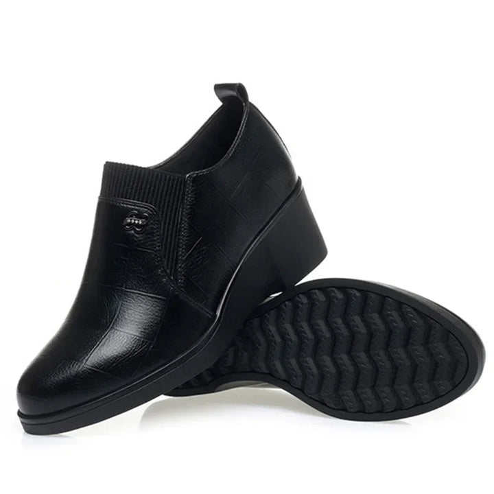 Switolina – Modne Skórzane Buty Na Koturnie