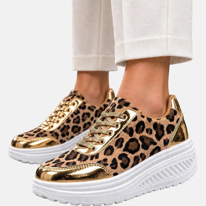 Alika - Sneakersy Na Koturnie Z Leopardzim Wzorem