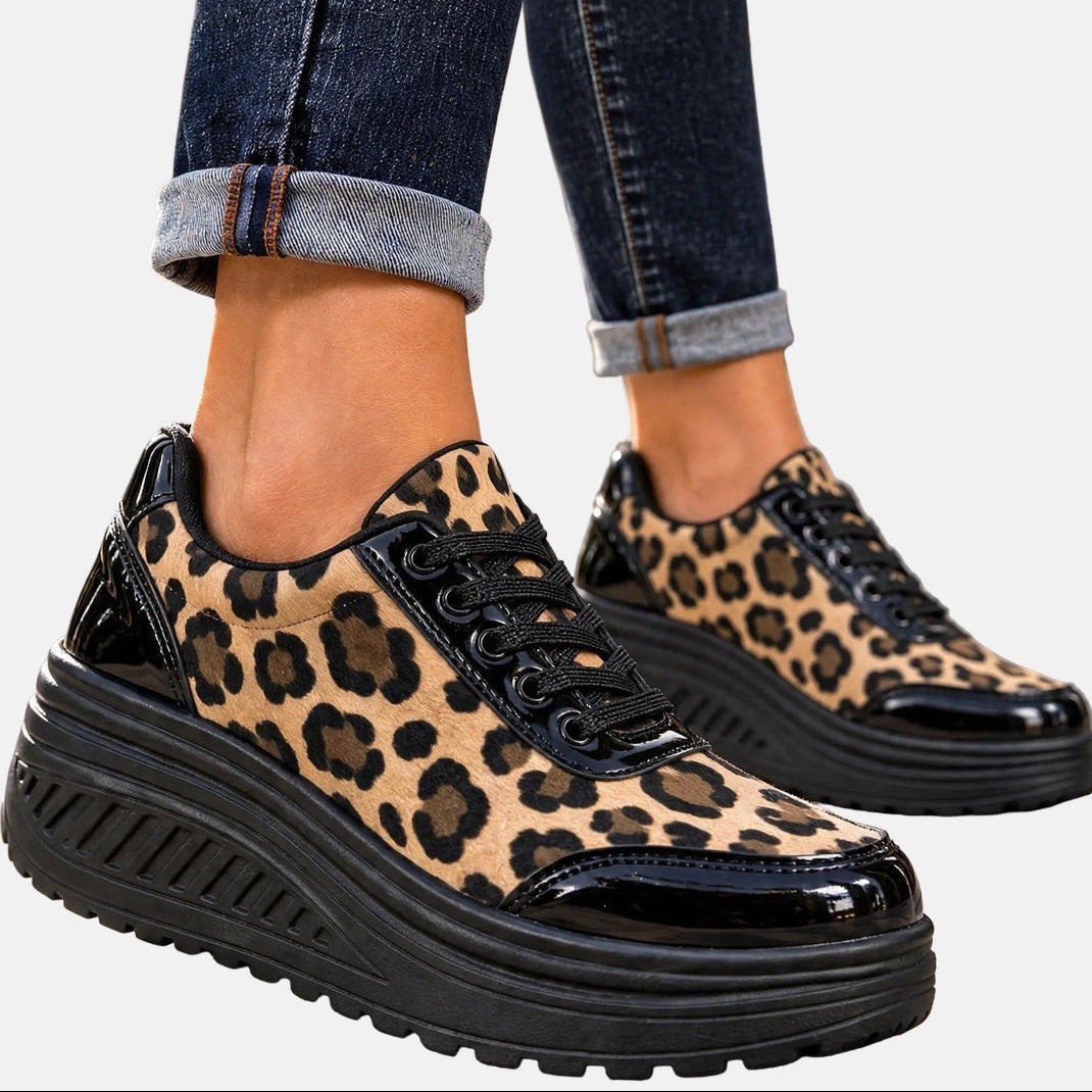 Alika - Sneakersy Na Koturnie Z Leopardzim Wzorem