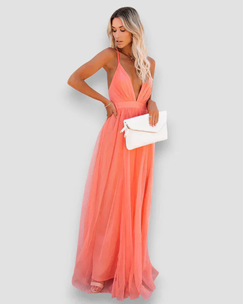 Rosita – Sukienka o Ponadczasowej Elegancji