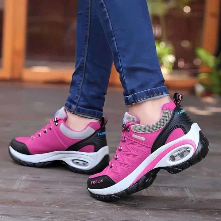Jesia – sportowe trampki do chodzenia