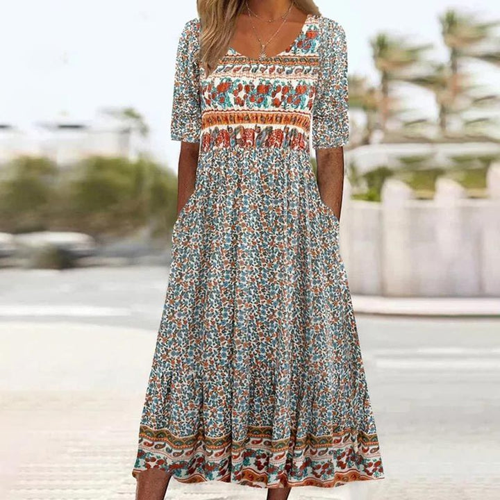 Dinara - Elegancka Sukienka z Nadrukiem w Stylu Boho